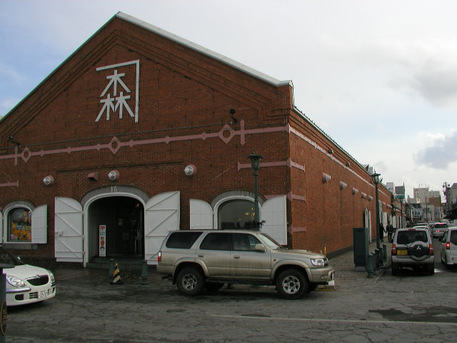 H008